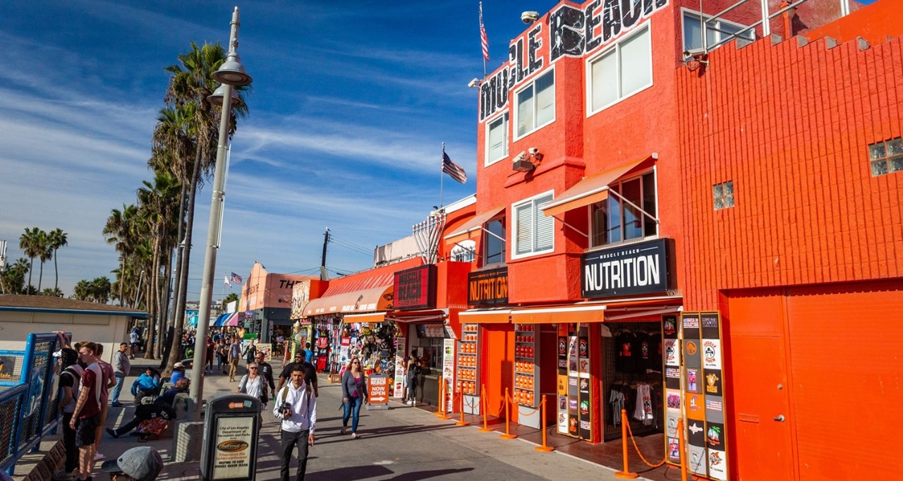 Venice Beach Boardwalk seating plan